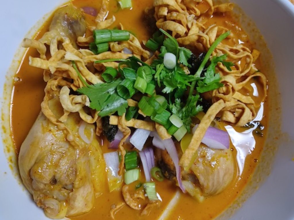 Kow Soi at Hanuman Thai Cafe Kirkland