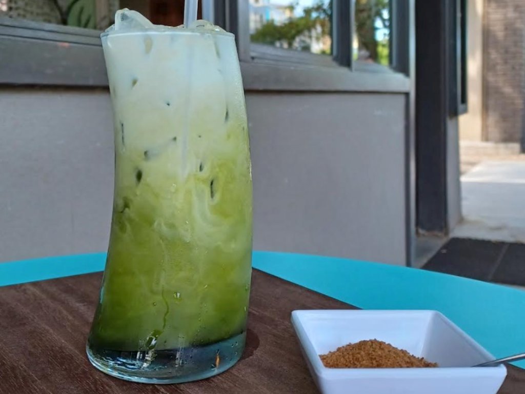Matcha Thai Iced Tea at Hanuman Thai Cafe Kirkland