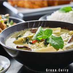 best green curry in kirkland and the Eastside