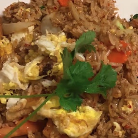 best thai fried rice  in kirkland and the Eastside